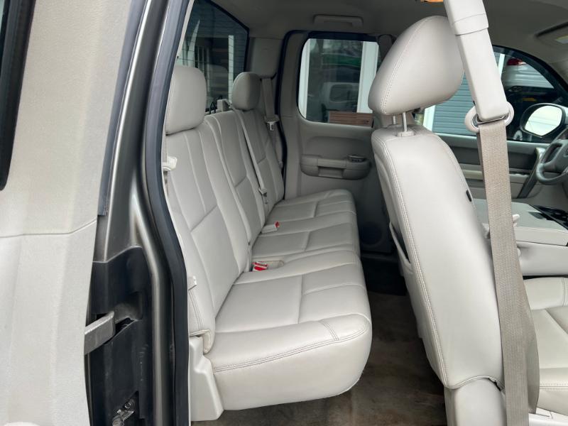 Chevrolet Silverado 1500 LT Ext. Cab Long Box 4WD 2012