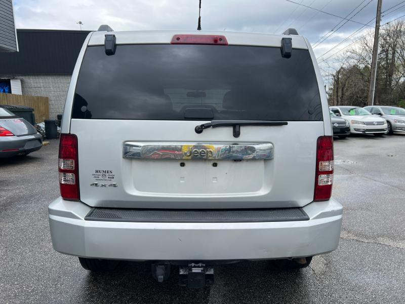 Jeep Liberty Sport 4WD 2012