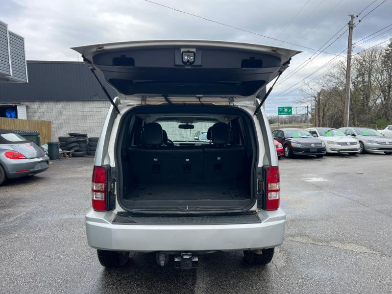 Jeep Liberty Sport 4WD 2012