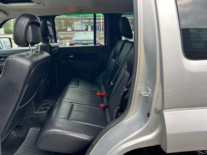 Jeep Liberty Sport 4WD 2012