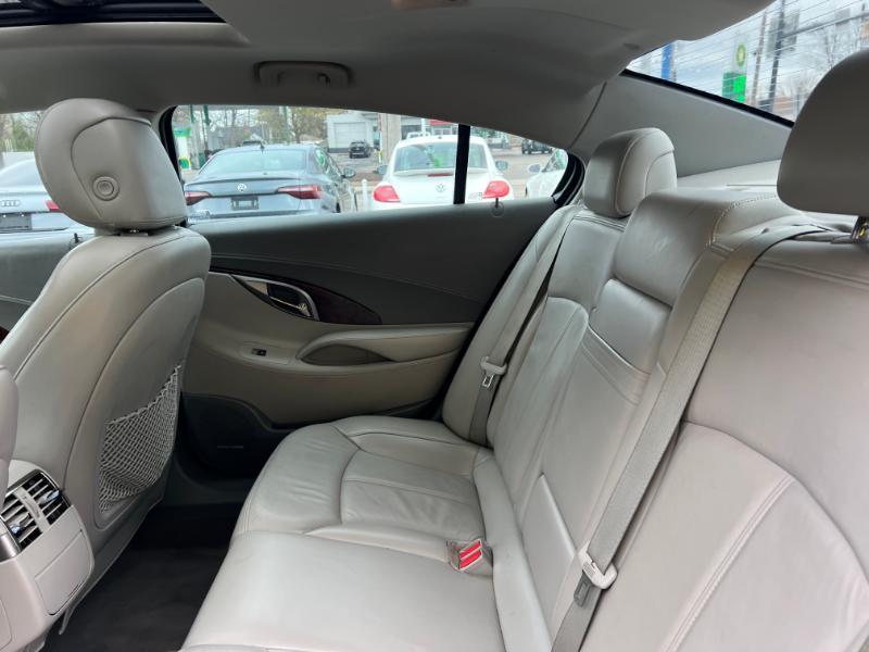 Buick LaCrosse CXL FWD 2010