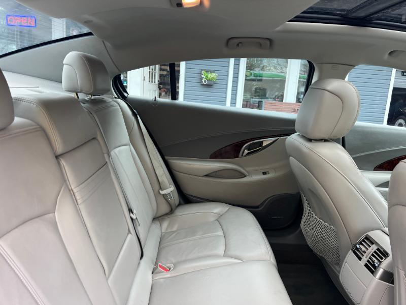 Buick LaCrosse CXL FWD 2010