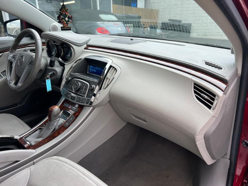 Buick LaCrosse CXL FWD 2010