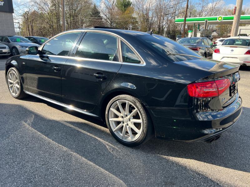 Audi A4 2.0T Sedan quattro Tiptronic 2014