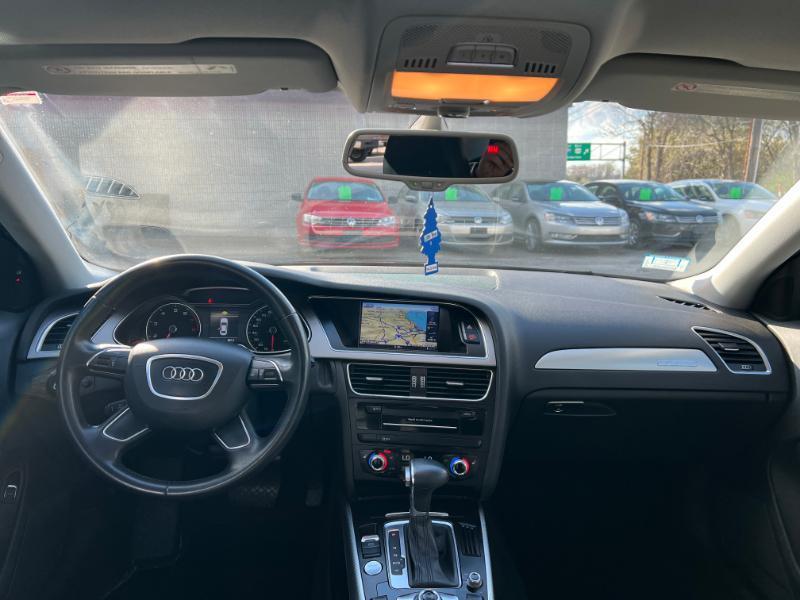 Audi A4 2.0T Sedan quattro Tiptronic 2014