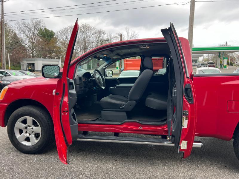 Nissan Titan LE King Cab 4WD SWB 2008