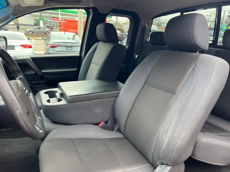 Nissan Titan LE King Cab 4WD SWB 2008