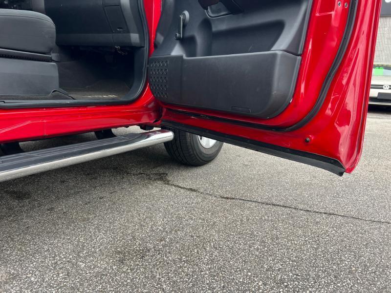 Nissan Titan LE King Cab 4WD SWB 2008