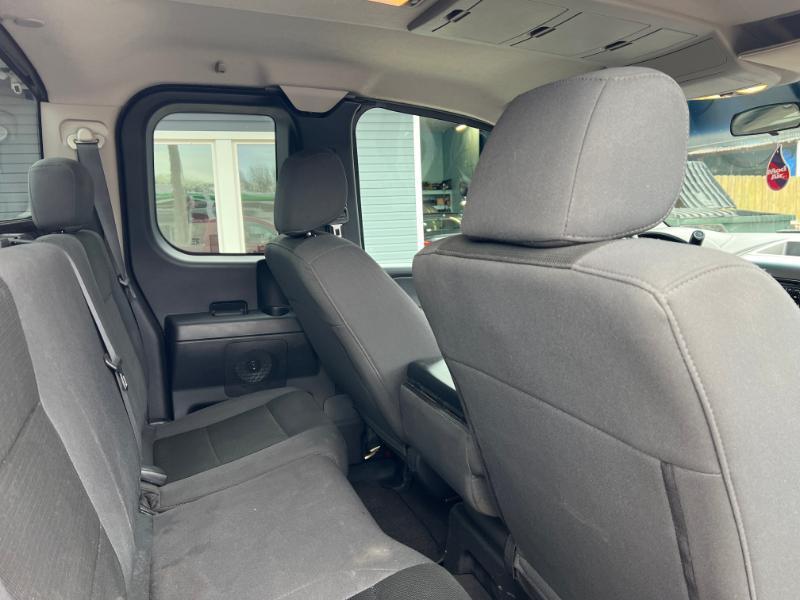 Nissan Titan LE King Cab 4WD SWB 2008