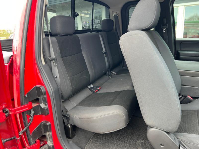 Nissan Titan LE King Cab 4WD SWB 2008