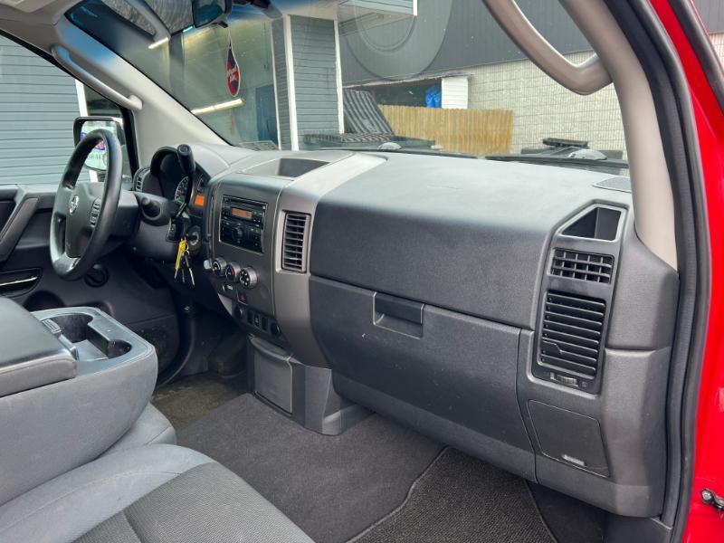 Nissan Titan LE King Cab 4WD SWB 2008