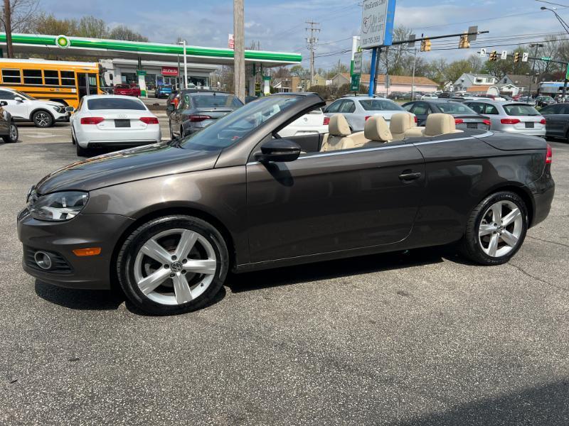 Volkswagen Eos Lux 2012