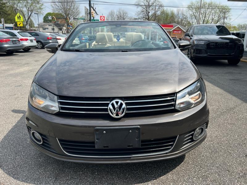 Volkswagen Eos Lux 2012