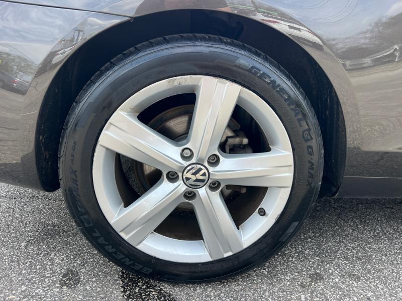 Volkswagen Eos Lux 2012