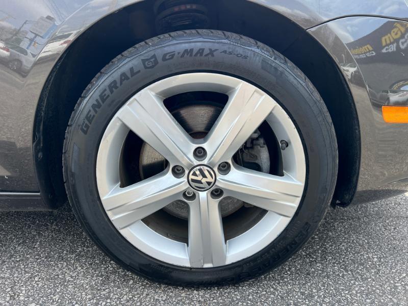 Volkswagen Eos Lux 2012