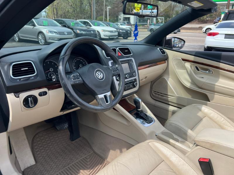 Volkswagen Eos Lux 2012