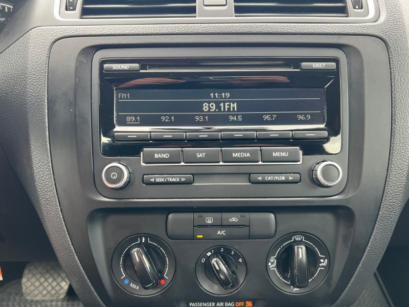 Volkswagen Jetta SE 2014