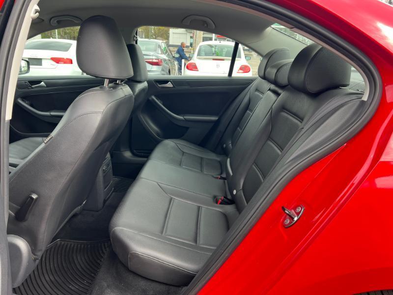 Volkswagen Jetta SE 2014