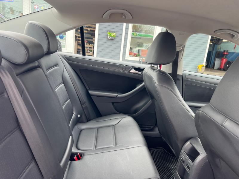 Volkswagen Jetta SE 2014