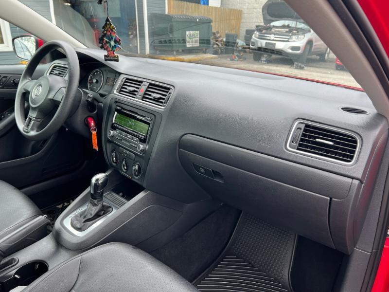 Volkswagen Jetta SE 2014