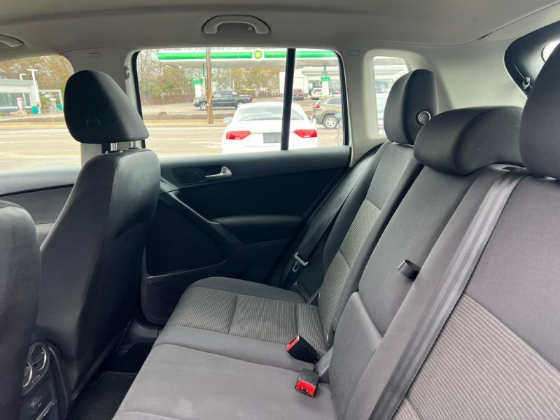 Volkswagen Tiguan S 4Motion 2017