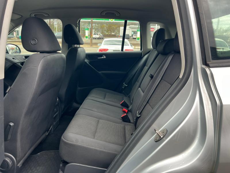 Volkswagen Tiguan S 4Motion 2017