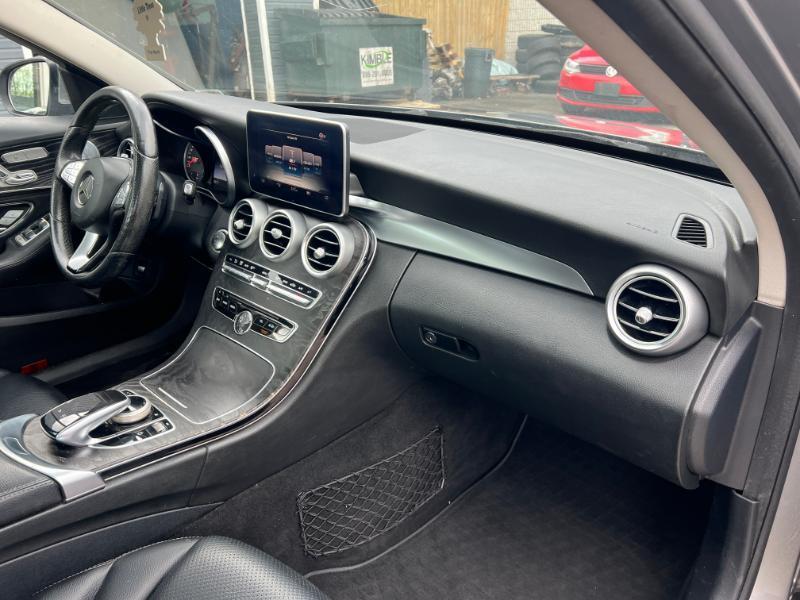 Mercedes-Benz C-Class C300 4MATIC Sedan 2016