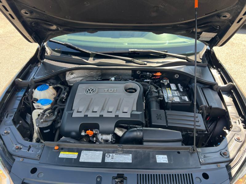 Volkswagen Passat 2.0L TDI SEL Premium 2013