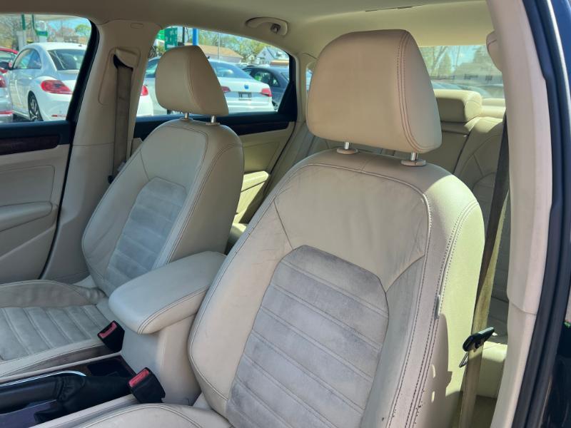 Volkswagen Passat 2.0L TDI SEL Premium 2013