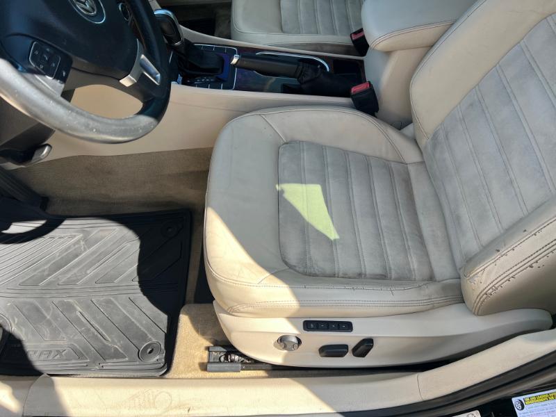 Volkswagen Passat 2.0L TDI SEL Premium 2013