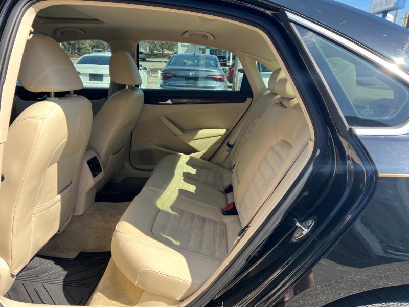 Volkswagen Passat 2.0L TDI SEL Premium 2013