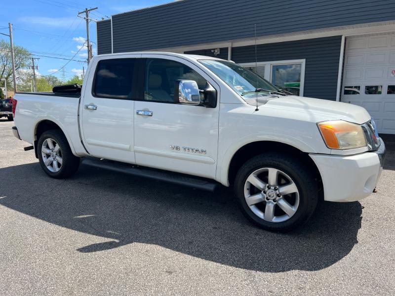 Nissan Titan PRO-4X Crew Cab 4WD SWB 2010