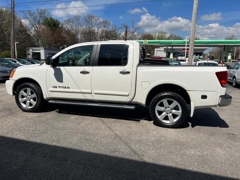 Nissan Titan PRO-4X Crew Cab 4WD SWB 2010