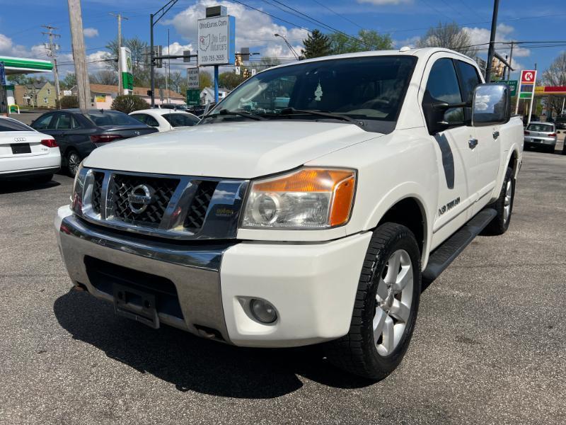 Nissan Titan PRO-4X Crew Cab 4WD SWB 2010