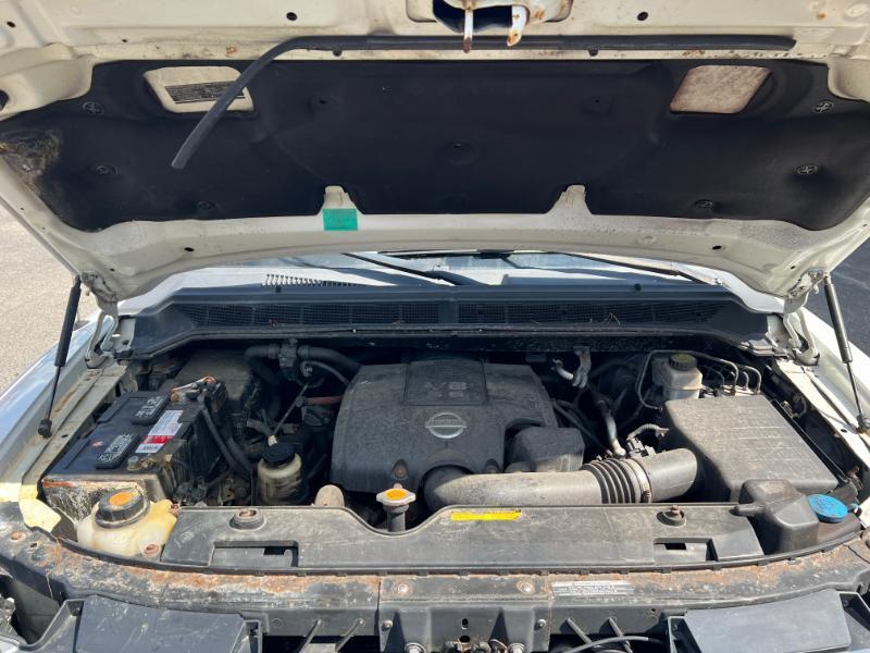 Nissan Titan PRO-4X Crew Cab 4WD SWB 2010