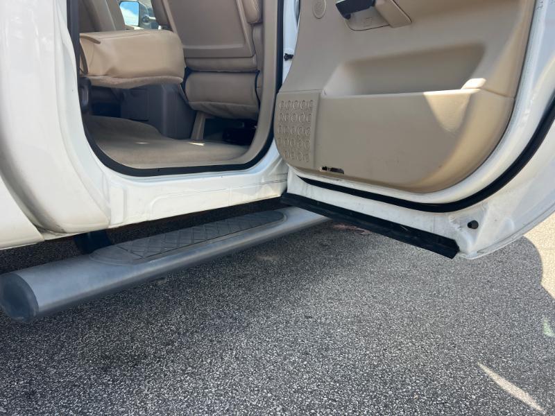 Nissan Titan PRO-4X Crew Cab 4WD SWB 2010