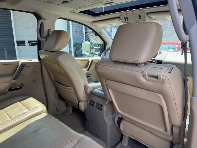 Nissan Titan PRO-4X Crew Cab 4WD SWB 2010