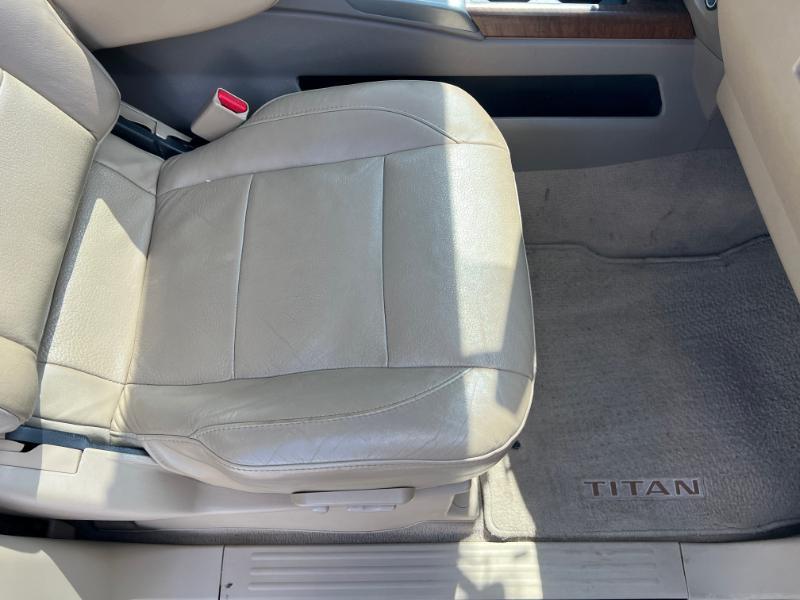 Nissan Titan PRO-4X Crew Cab 4WD SWB 2010