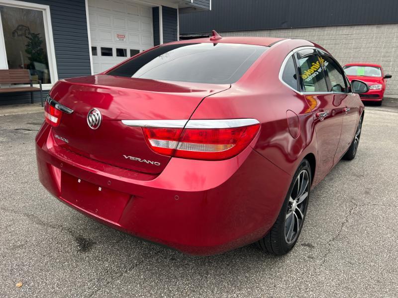 Buick Verano Base 2012