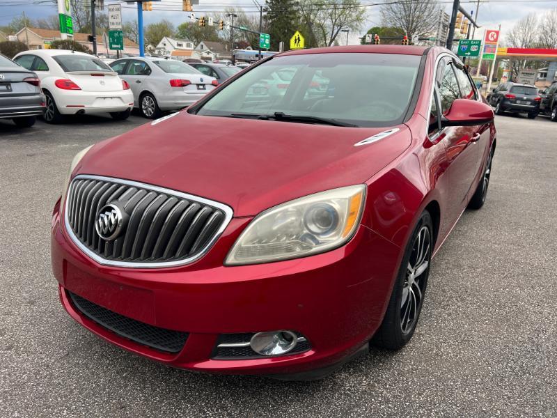 Buick Verano Base 2012