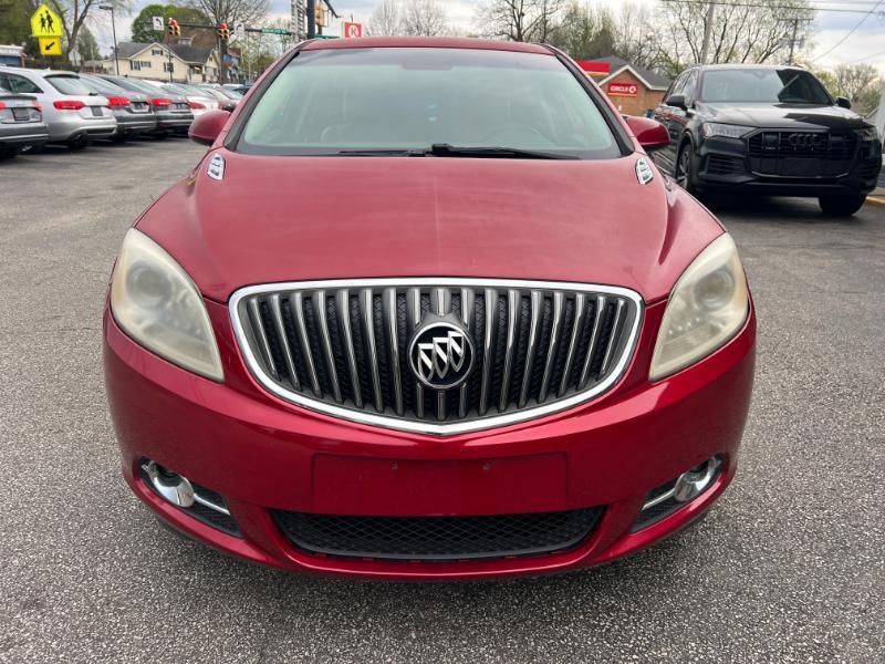 Buick Verano Base 2012