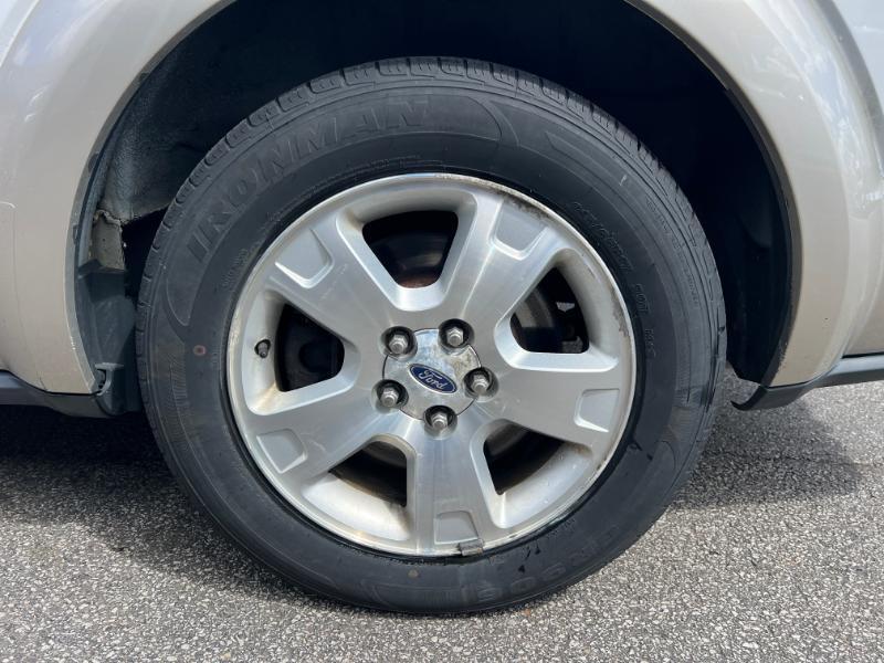 Ford Taurus X SEL AWD 2008