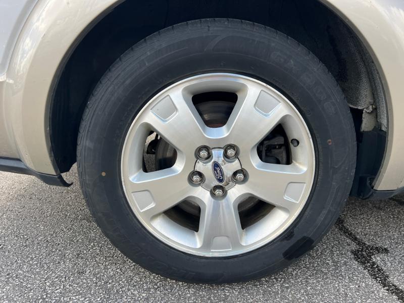 Ford Taurus X SEL AWD 2008