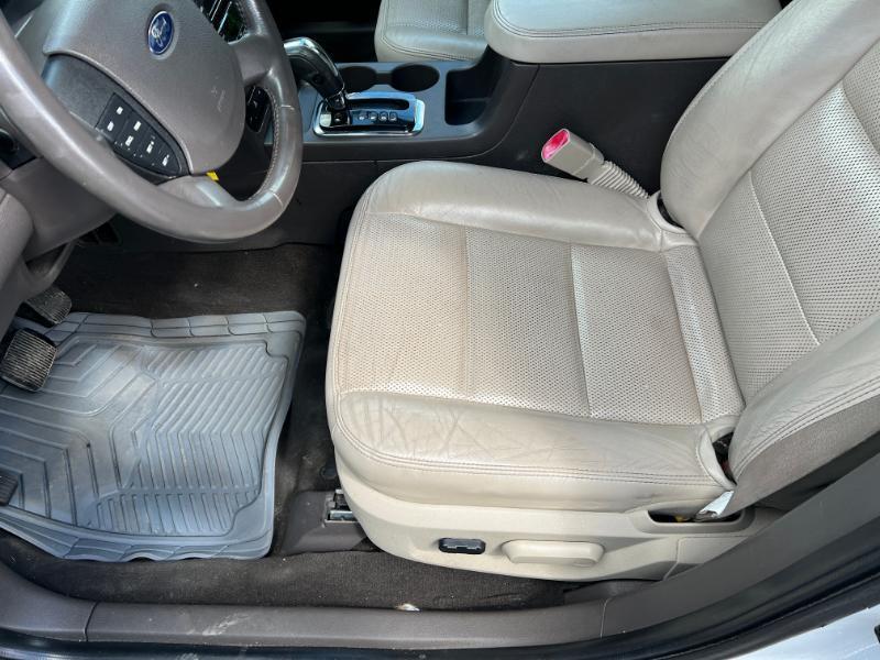 Ford Taurus X SEL AWD 2008