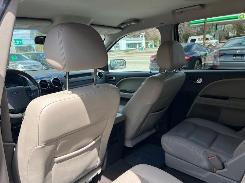 Ford Taurus X SEL AWD 2008