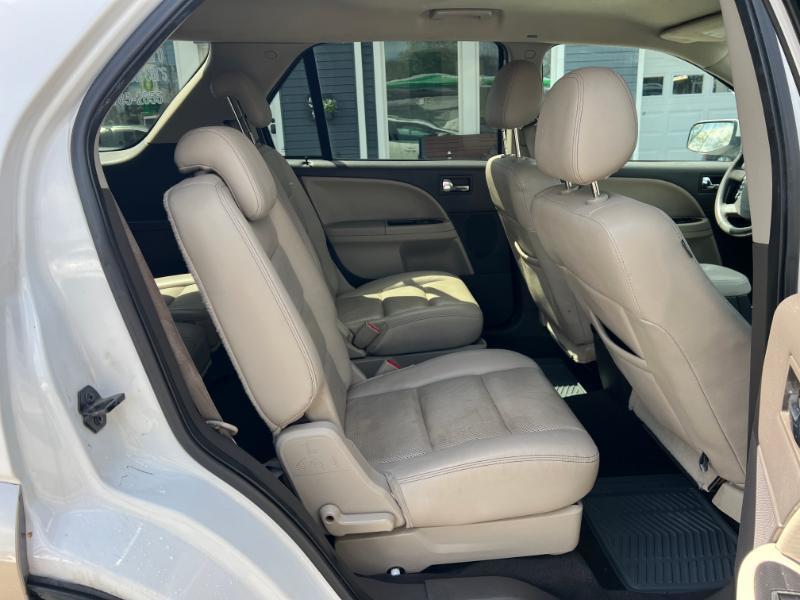 Ford Taurus X SEL AWD 2008