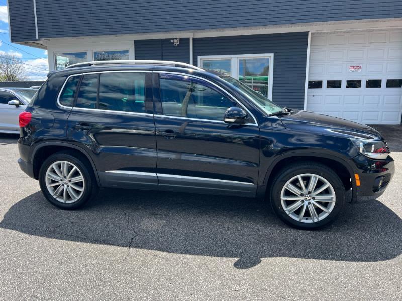 Volkswagen Tiguan S 2014