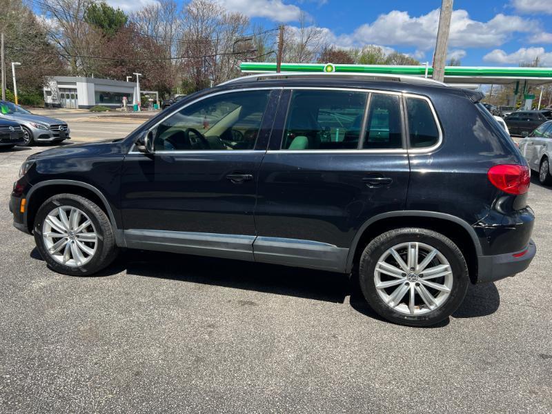 Volkswagen Tiguan S 2014