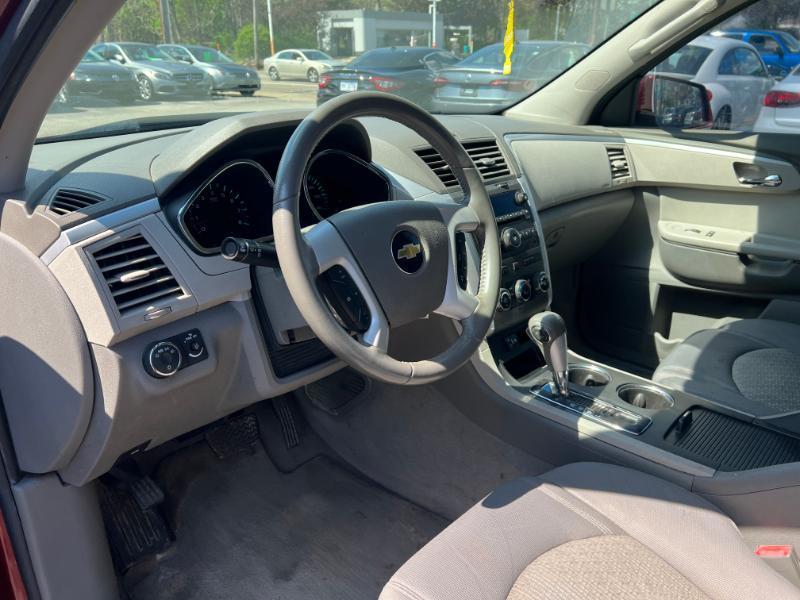 Chevrolet Traverse LT AWD 2011