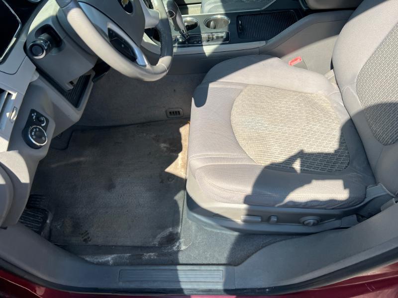 Chevrolet Traverse LT AWD 2011